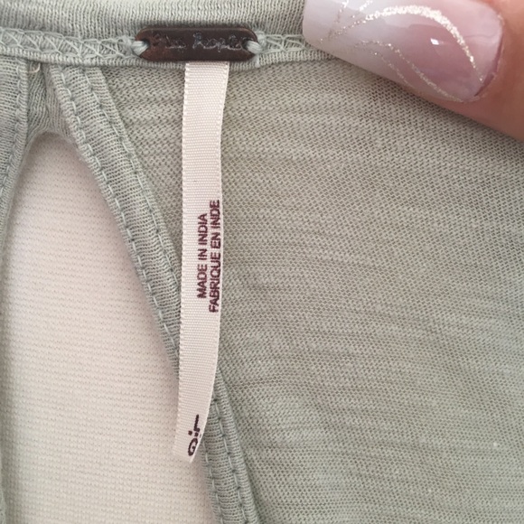 Free People - green/pink eyelet cut with flowy cut out back tank top - L - Picture 4 of 4